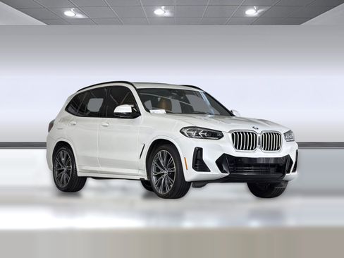 Used 2023 BMW X3 sDrive30i w/ M Sport Package RWD image 7
