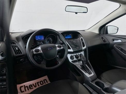 Used 2014 Ford Focus SE image 19