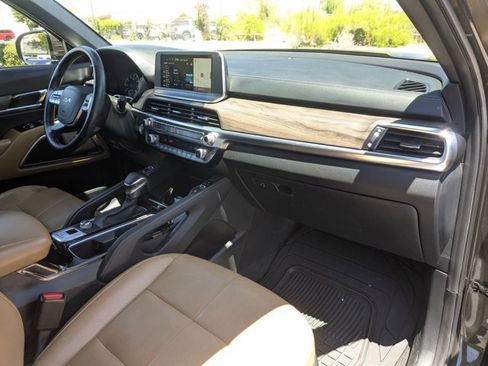 Used 2022 Kia Telluride SX FWD image 21
