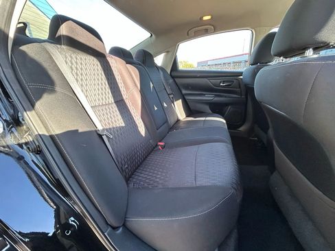 Used 2018 Nissan Altima 2.5 S image 16