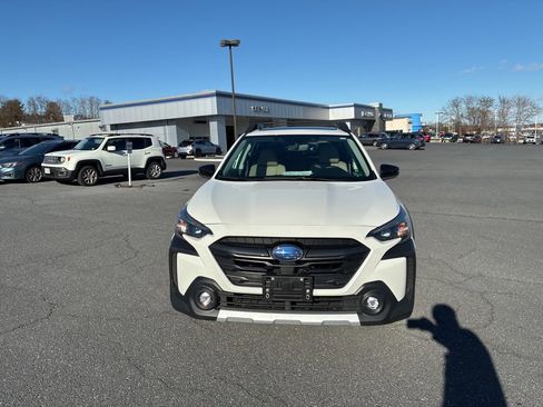 Certified 2024 Subaru Outback Limited image 2