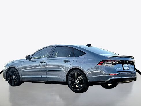 Used 2023 Honda Accord Sport image 13