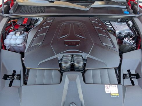 Used 2024 Porsche Cayenne S image 26