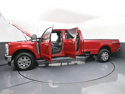 Used 2024 Ford F350 Lariat w/ Lariat Ultimate Package image 46