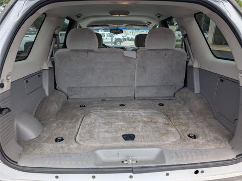 Used 2005 Chevrolet TrailBlazer LS w/ LS Preferred Equipment Group RWD image 31