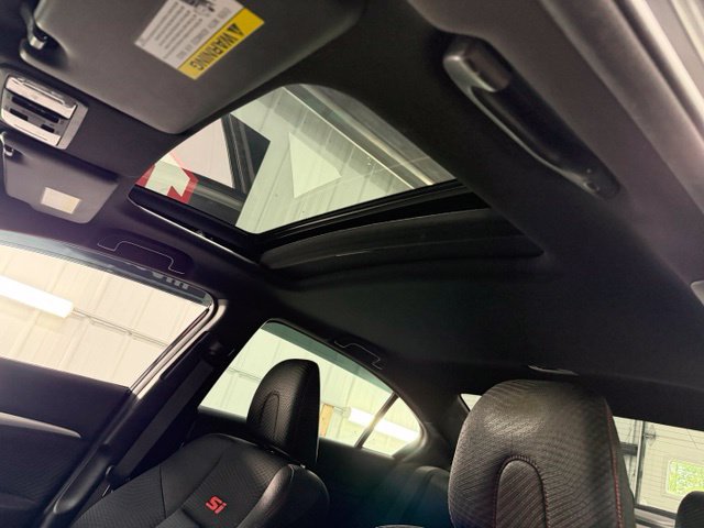 Used 2013 Honda Civic Si image 17