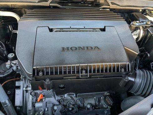 Used 2023 Honda Pilot LX image 22