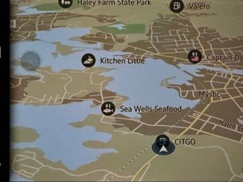 Used 2024 Volkswagen Golf R image 34