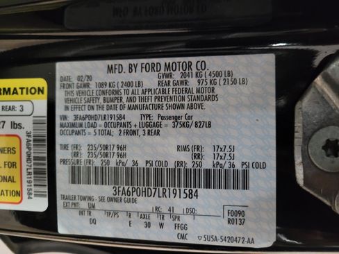 Used 2020 Ford Fusion SE FWD image 33