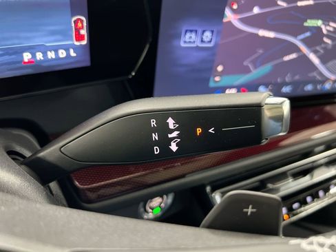 New 2026 Chevrolet Traverse Z71 w/ Enhanced Driving Package image 18