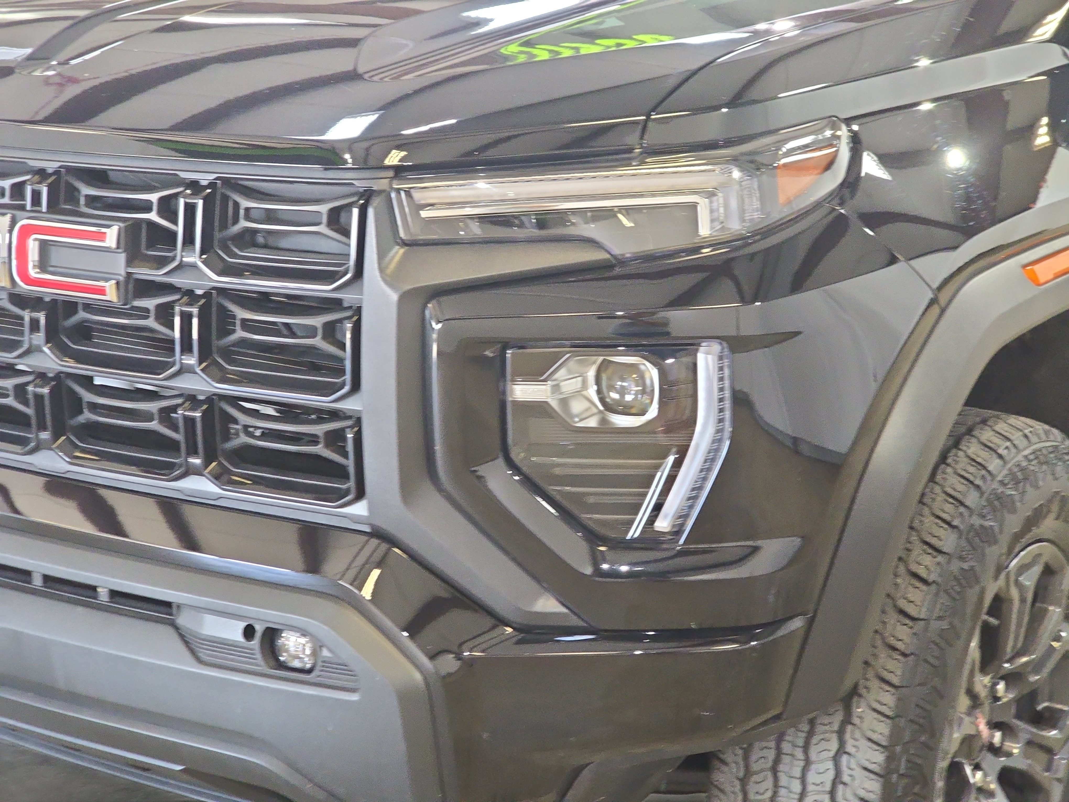 Used 2024 GMC Canyon Elevation w/ Convenience Package RWD image 28