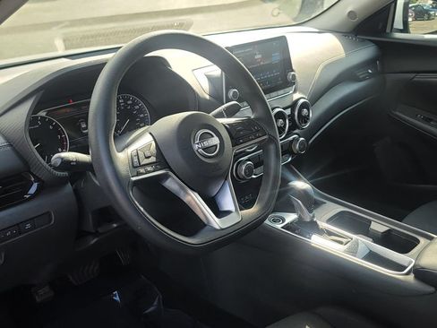 Used 2024 Nissan Sentra SV FWD image 13