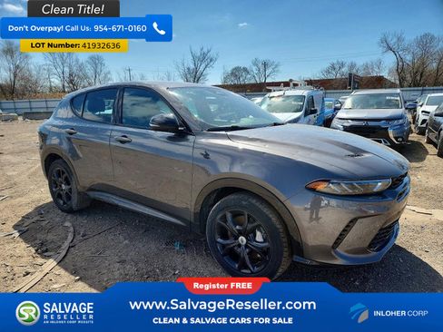 Used 2024 Dodge Hornet R/T w/ R/T Blacktop Package AWD/4WD image 5