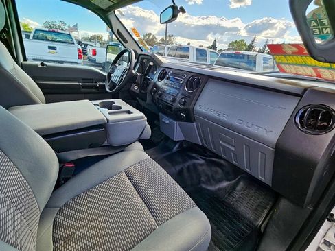 Used 2016 Ford F250 XL w/ Power Equipment Group image 17