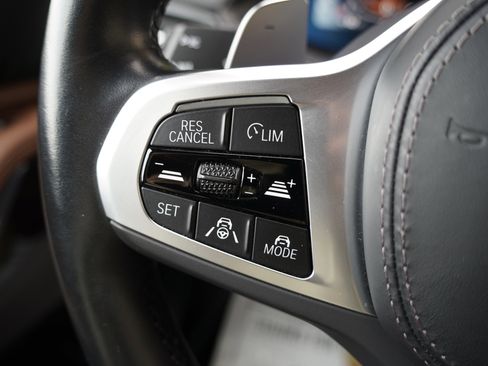 Used 2023 BMW X5 xDrive40i w/ M Sport Package AWD/4WD image 19