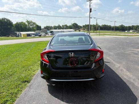 Used 2019 Honda Civic LX image 3