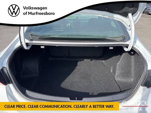 Used 2024 Chevrolet Malibu LT FWD image 14