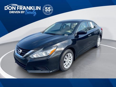 Used 2017 Nissan Altima 2.5 S w/ Power Driver Seat Package FWD image 1