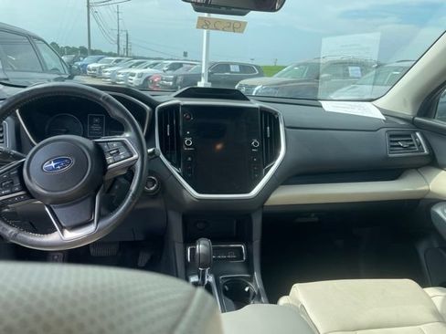 Used 2024 Subaru Ascent Limited AWD/4WD image 9