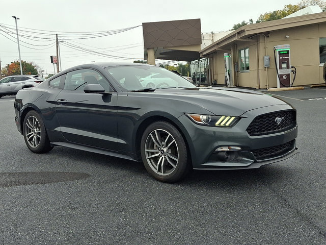 Used 2016 Ford Mustang Coupe RWD image 6