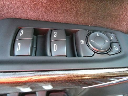 Used 2022 Chevrolet Silverado 1500 LT Trail Boss w/ Convenience Package II AWD/4WD image 22