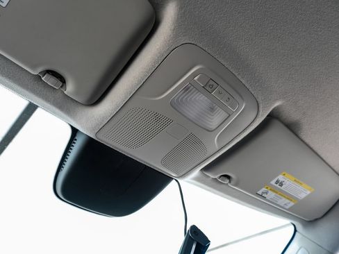 Used 2023 Mercedes-Benz Metris image 26