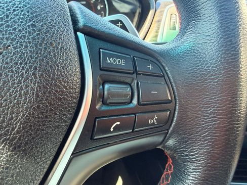 Used 2017 BMW 330i Sedan RWD image 17