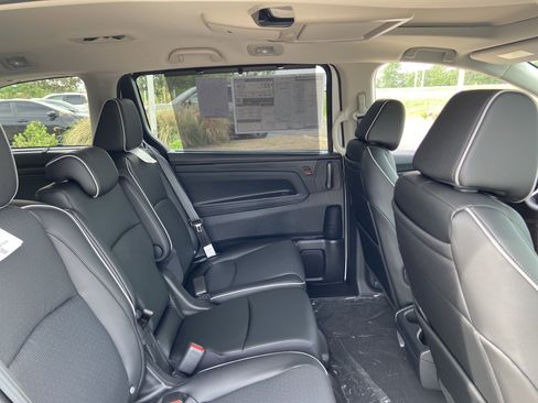 New 2026 Honda Odyssey Elite image 24