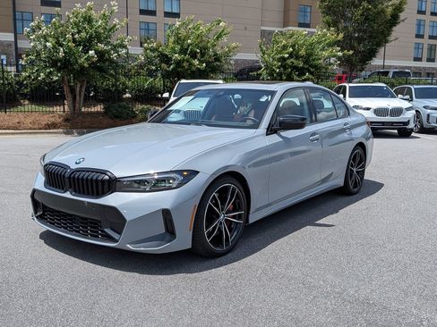 Used 2023 BMW 330i Sedan w/ M Sport Package RWD image 7