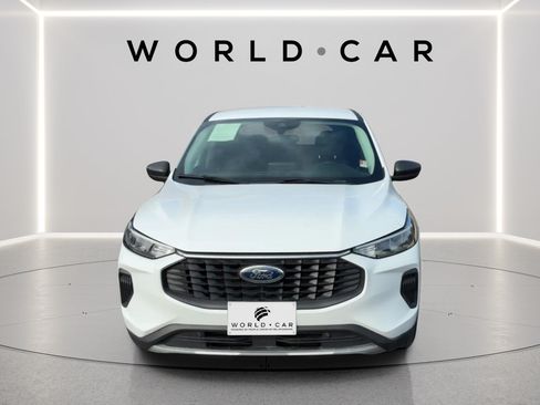 Used 2023 Ford Escape Active FWD image 8