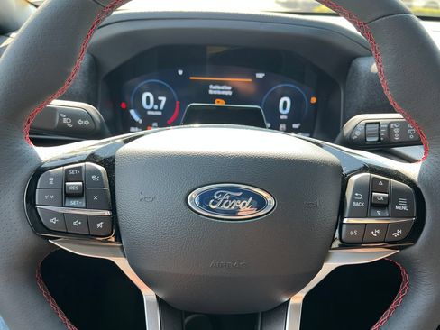 New 2026 Ford Explorer ST-Line w/ ST-Line Street Pack RWD image 23