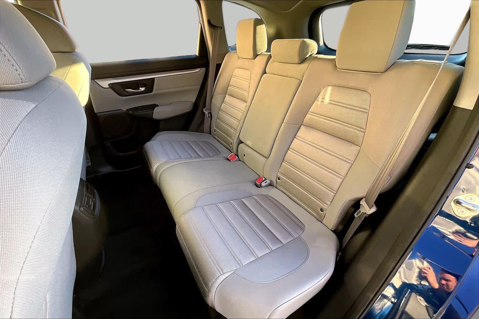 Used 2019 Honda CR-V LX image 19