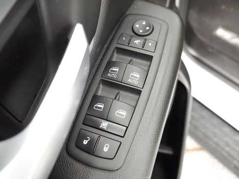 Used 2024 RAM 1500 Big Horn AWD/4WD image 26