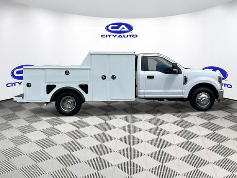 Used 2019 Ford F350 XL w/ XL Value Package RWD image 2