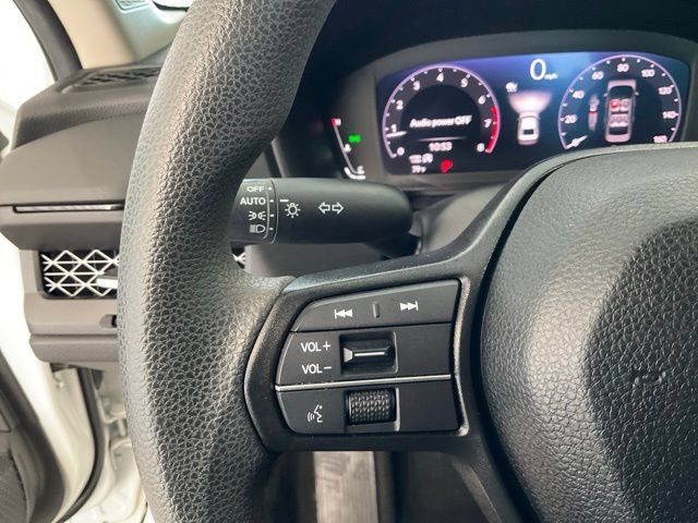 Used 2024 Honda Accord EX image 10