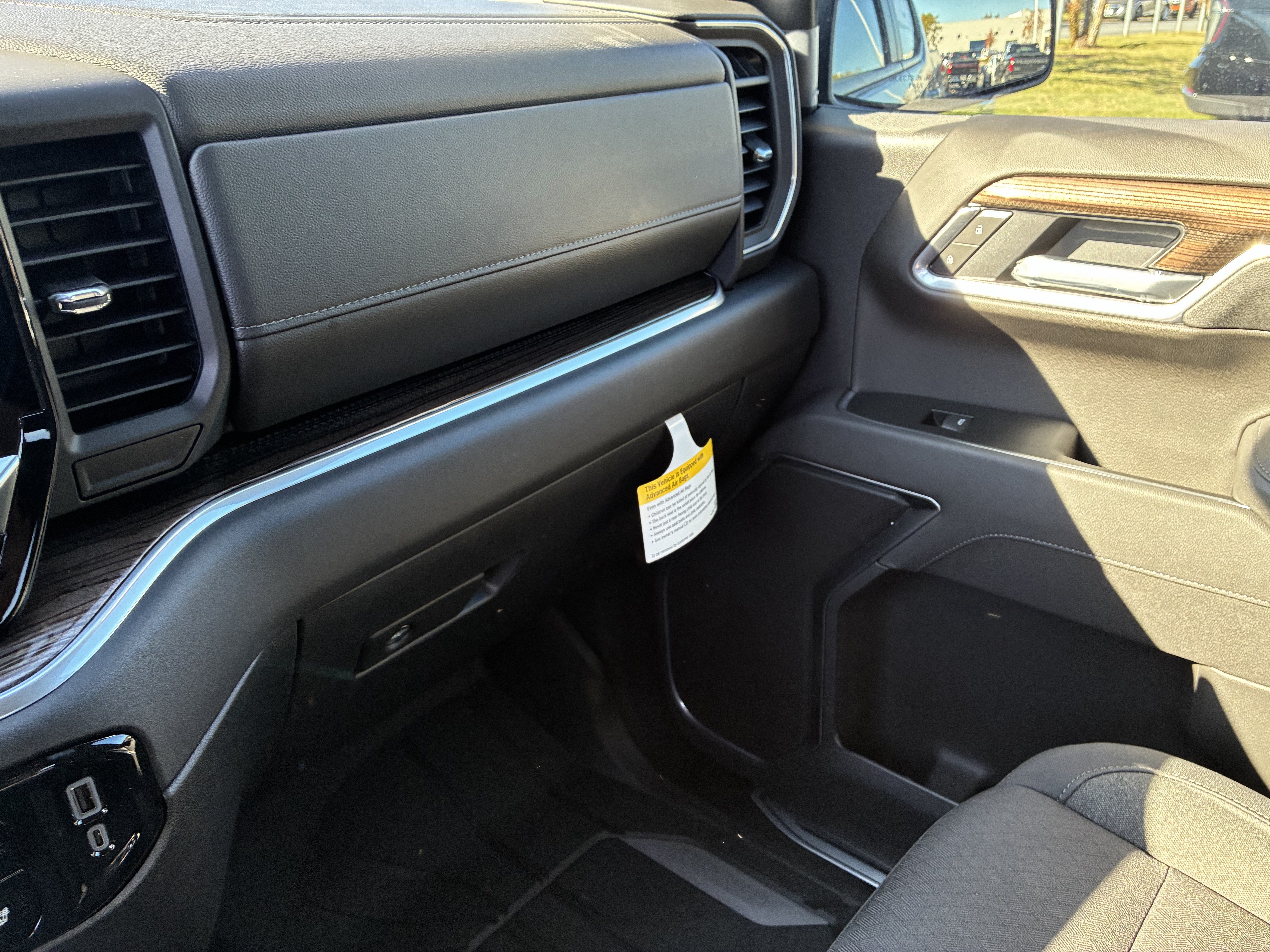 New 2026 Chevrolet Silverado 1500 RST w/ RST Select Package AWD/4WD image 36