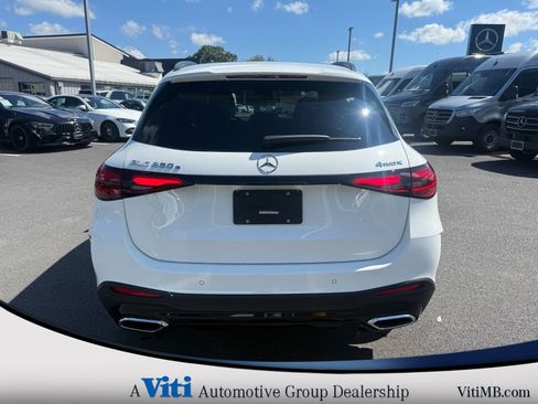 Used 2026 Mercedes-Benz GLC 350e 4MATIC image 7