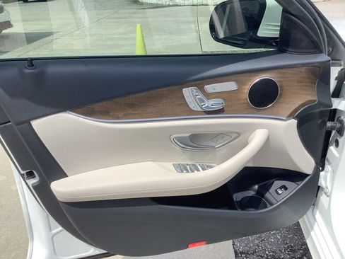 Used 2021 Mercedes-Benz E 350 Sedan image 19