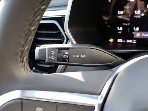 New 2026 GMC Canyon Elevation w/ Convenience Package image 33