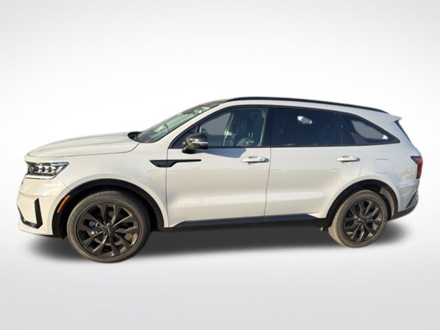 Used 2023 Kia Sorento SX FWD image 2