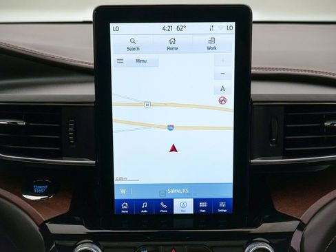 Certified 2023 Ford Explorer King Ranch w/ Technology Package AWD/4WD image 20