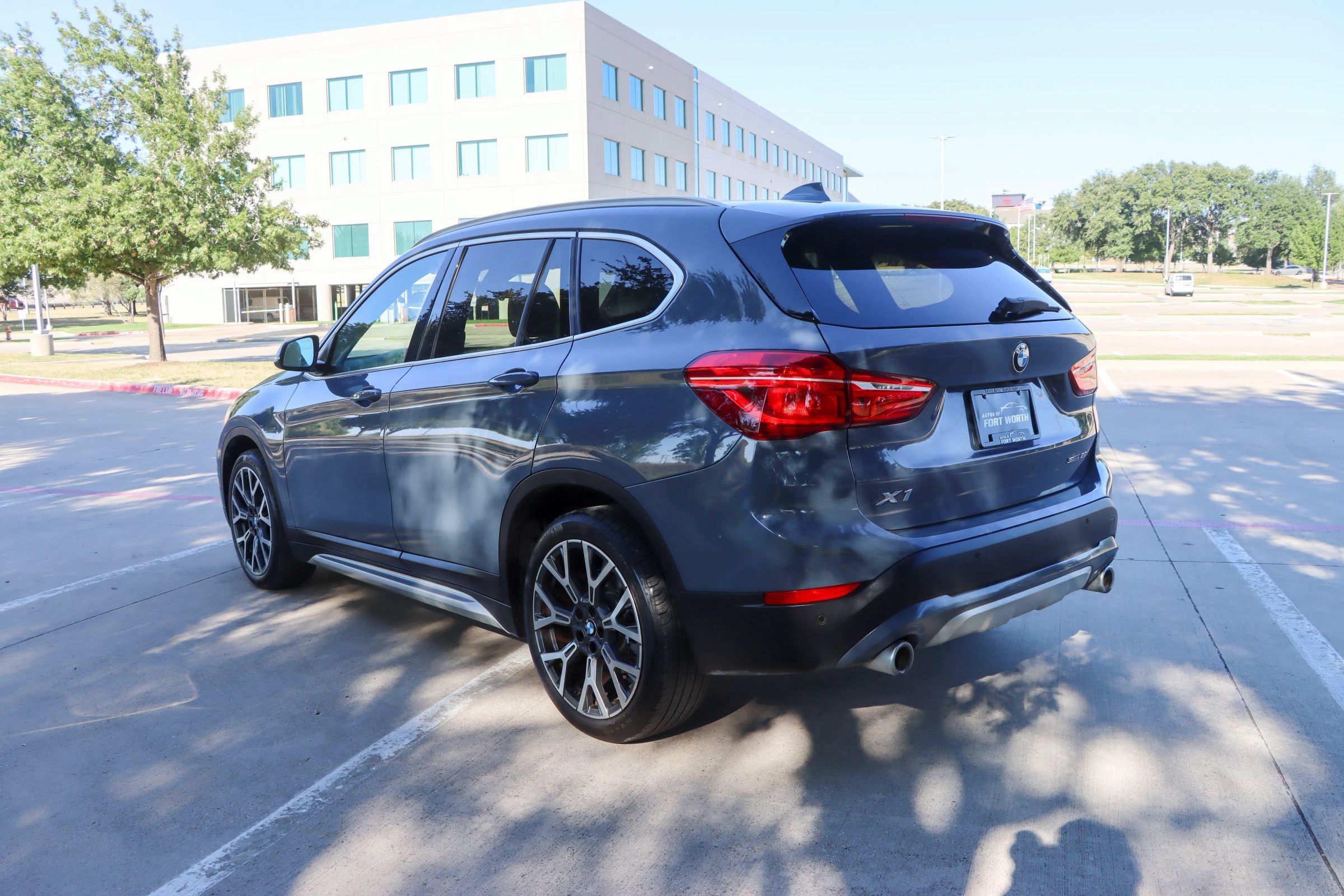 Used 2021 BMW X1 sDrive28i w/ Convenience Package FWD image 5