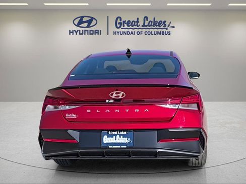 New 2026 Hyundai Elantra SEL Sport Premium w/ Cargo Package FWD image 4