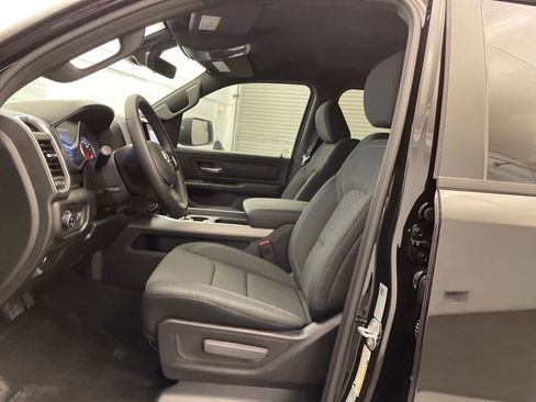 New 2026 RAM 1500 Express AWD/4WD image 15