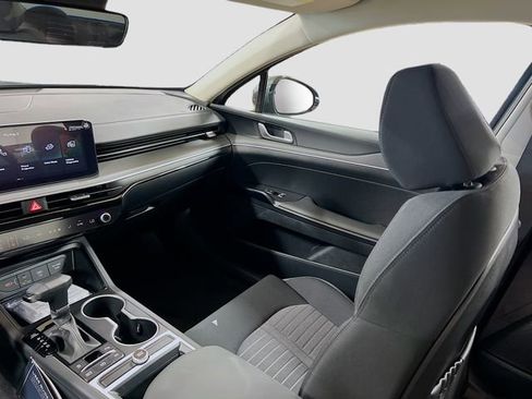 New 2026 Kia K5 LXS image 21