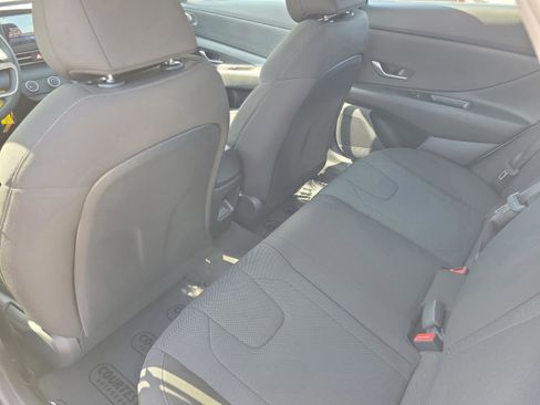 New 2026 Hyundai Elantra SE image 10