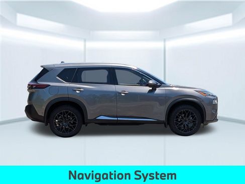 Used 2023 Nissan Rogue SL w/ SL Premium Package FWD image 9
