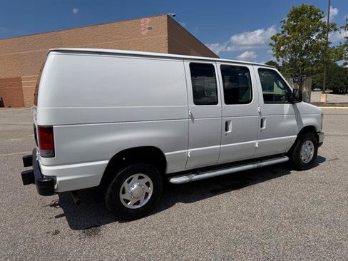 Used 2013 Ford E-250 and Econoline 250 w/ PWR Group RWD image 38