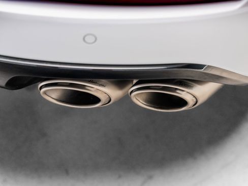 Used 2022 Lamborghini Urus image 35