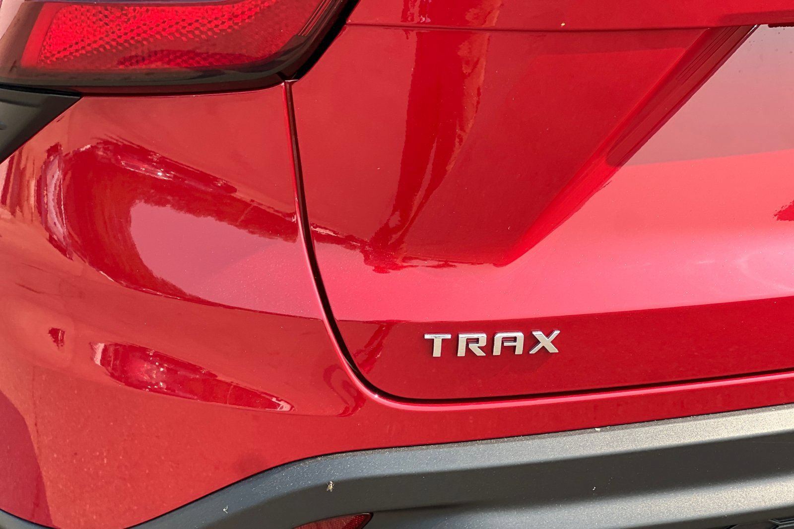 New 2026 Chevrolet Trax LS w/ LS Convenience Package FWD image 20